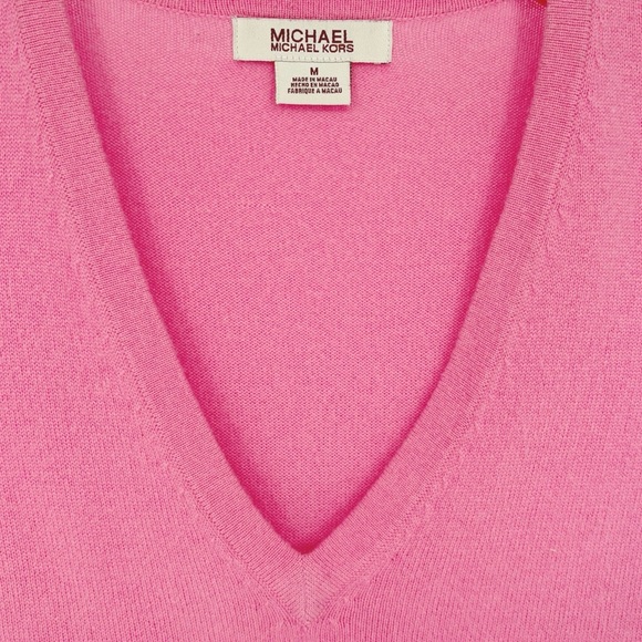 MICHAEL KORS | 100% Cashmere V-Neck Sweater in Pink | Sz M - Picture 3 of 9